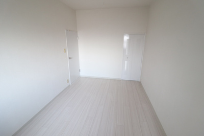 【洋室】 | リベラルパレス城東A棟