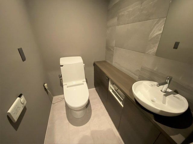 新宿区新小川町の賃貸マンションのその他|トイレ