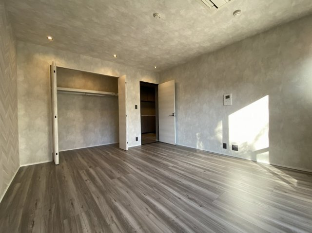 新宿区新小川町の賃貸マンションの洋室