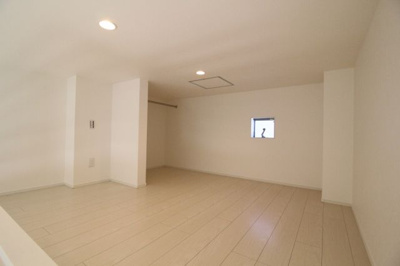 【寝室】 | tu-ki