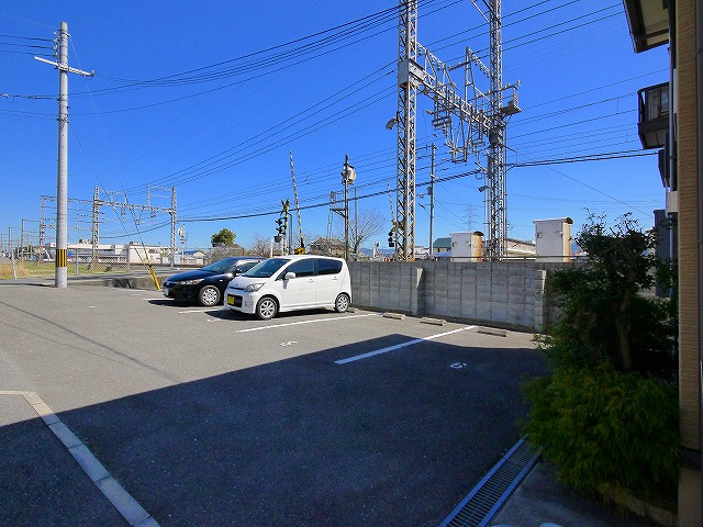 エスペランサⅡの駐車場|駐車場に車を止められます