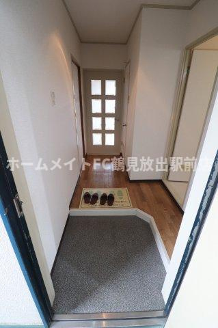タルミハイツの玄関