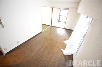 【洋室】 | レジデンス鳥羽