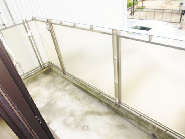 アッシュコート明石のバルコニー