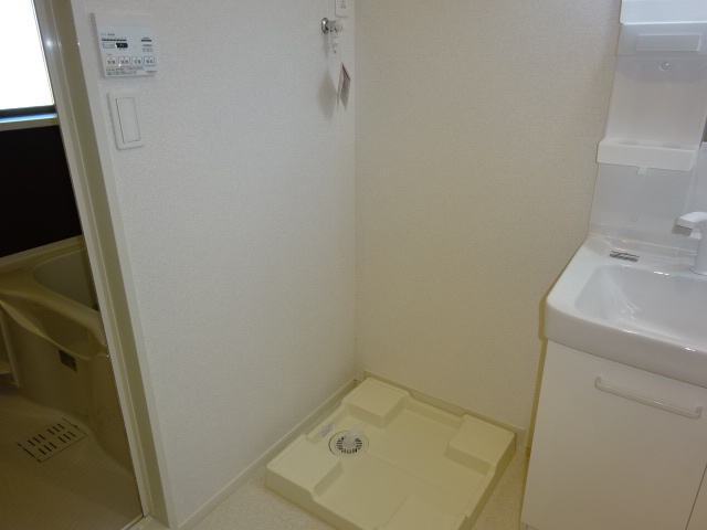 アルタBの設備|洗濯機置き場