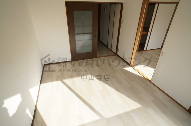 シャルムオーリンⅠの洋室