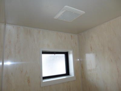 【浴室】 | プレジール清音Ａ | 浴室換気扇・窓