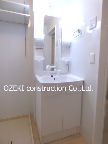 アルバ・グラート Bの独立洗面台