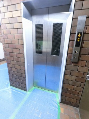 【その他共用部分】 | 大森北一ハイツ | お買い物時やベビーカーの出し入れに便利なエレベーター付