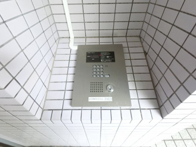 【その他共用部分】 | 東急ドエルアルス多摩川 | オートロック付きのマンションです。
防犯面も安心です。