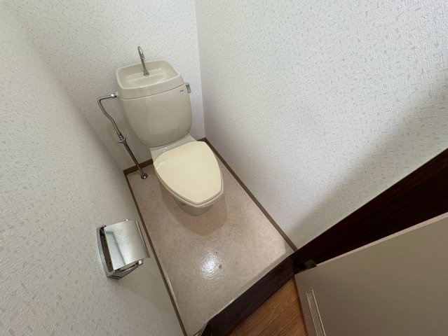 コーポジュネスのトイレ