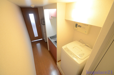 【ロビー】 | レオパレスＶｉＶｉ芦屋 | 洗濯機置き場