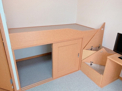 【収納】 | レオパレス西岡本２番館  | 造り付ベットタイプのお部屋です。