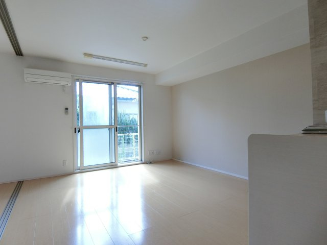 エスペランサ　C棟の居間・リビング