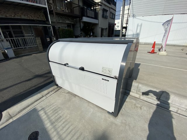 【その他共用部分】 | グラスハウス | ★共用ゴミ捨て場★