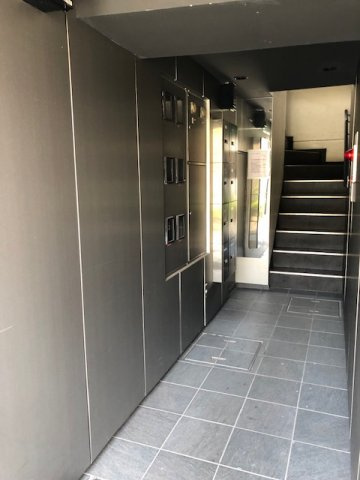 メゾン新宿のロビー