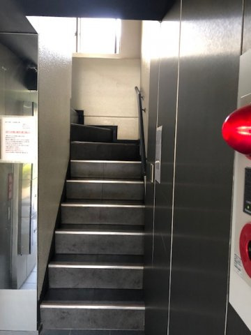 メゾン新宿のロビー