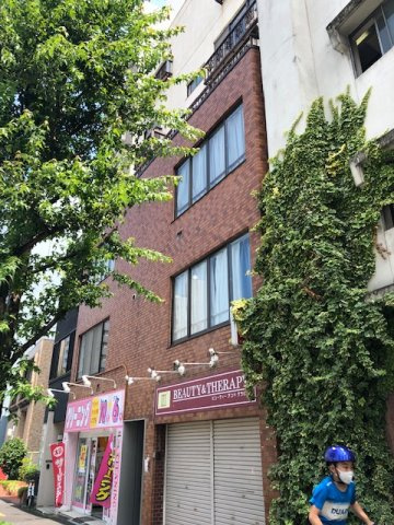 メゾン新宿の外観