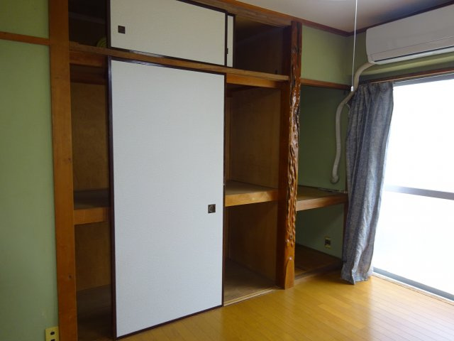 杉浦マンションの収納