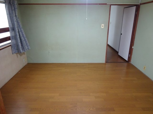 杉浦マンションの洋室
