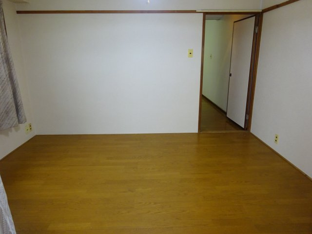 杉浦マンションの洋室