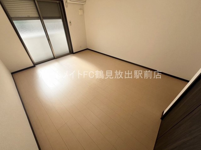 フジパレス城東諏訪Ⅵ番館の洋室
