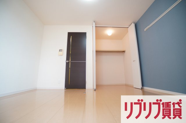 モナリエ稲荷町の居間・リビング