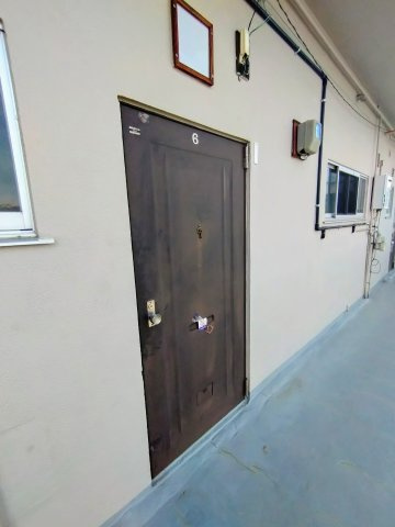 第二南方マンションの玄関