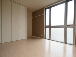 【洋室】 | ラシーヌ中野島