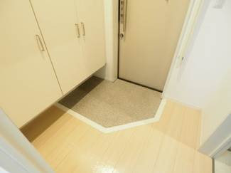 【玄関】 | ラシーヌ中野島
