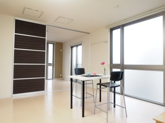 【居間・リビング】 | ラシーヌ中野島