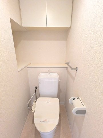 ParkCube浅草田原町のトイレ|温水洗浄便座です