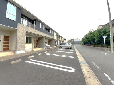 【駐車場】 | ドマーニ・E