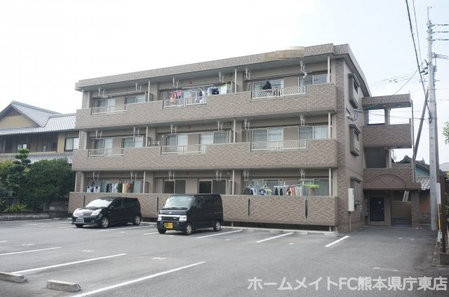 熊本市東区沼山津４丁目の賃貸マンション
