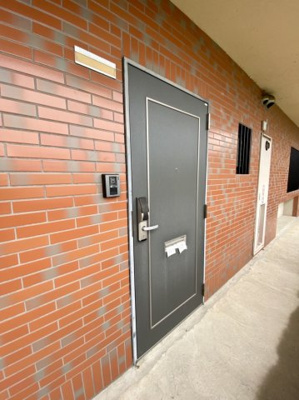 【玄関】 | コーポラス伊藤