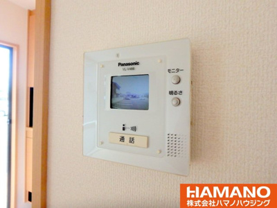【設備】 | ロイヤルコート | カラーTVインターホン