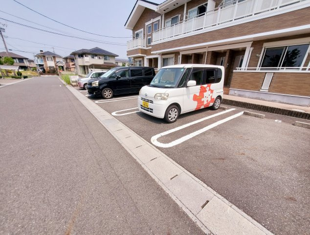 アルカンシエル・ⅯⅠの駐車場