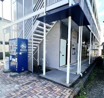 【エントランス】 | クレスト