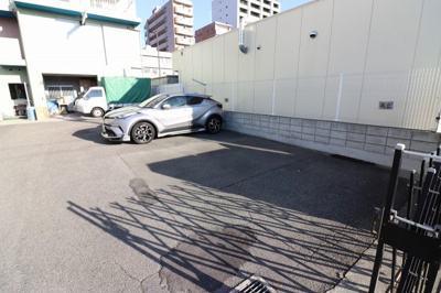 【駐車場】 | カスティーヨ天満橋