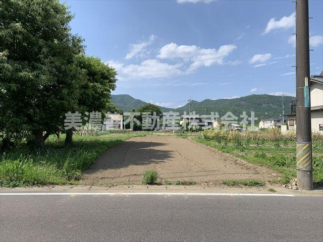 ５４９９５　岐阜市日野西土地の外観