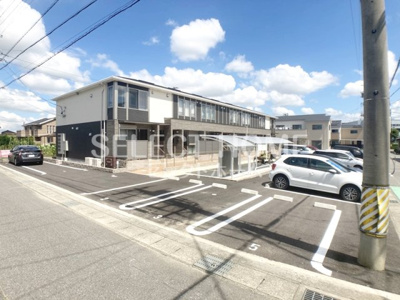【駐車場】 | ルミエール幸田