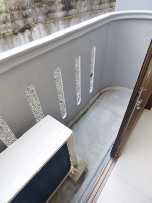 【バルコニー】 | ＹＫ第２ビル | お隣さんと離れている独立タイプのバルコニー！