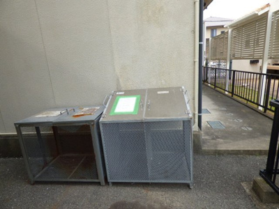 【その他共用部分】 | コーポラス６ | 敷地内にゴミ置き場があります。