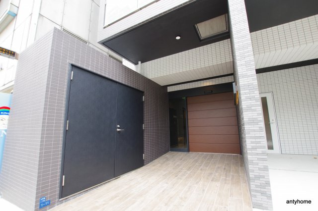 ブエナビスタ大手通　仲介手数料無料のエントランス