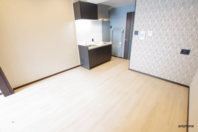 ブエナビスタ大手通　仲介手数料無料の居間・リビング