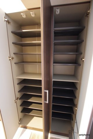 ブエナビスタ大手通　仲介手数料無料の収納