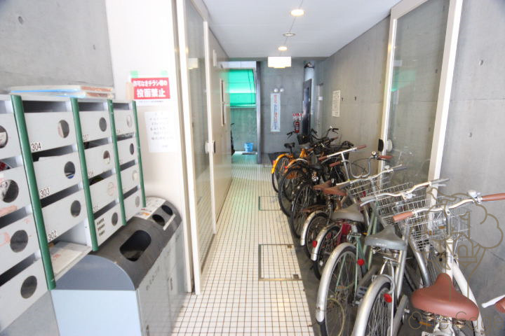 グランドメゾン与力町のロビー