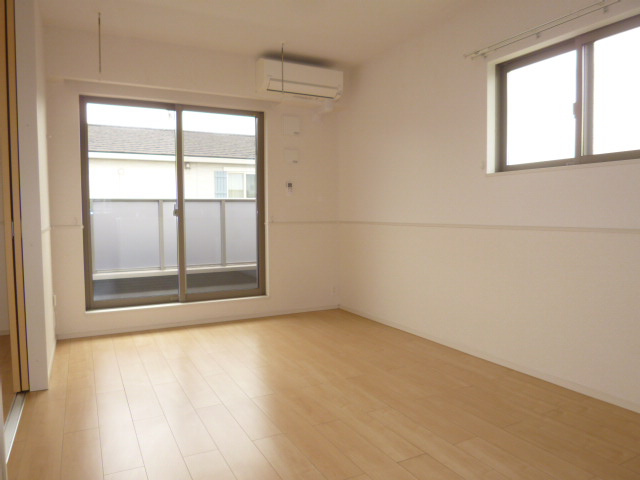 ディリジェントファイブＢの居間・リビング