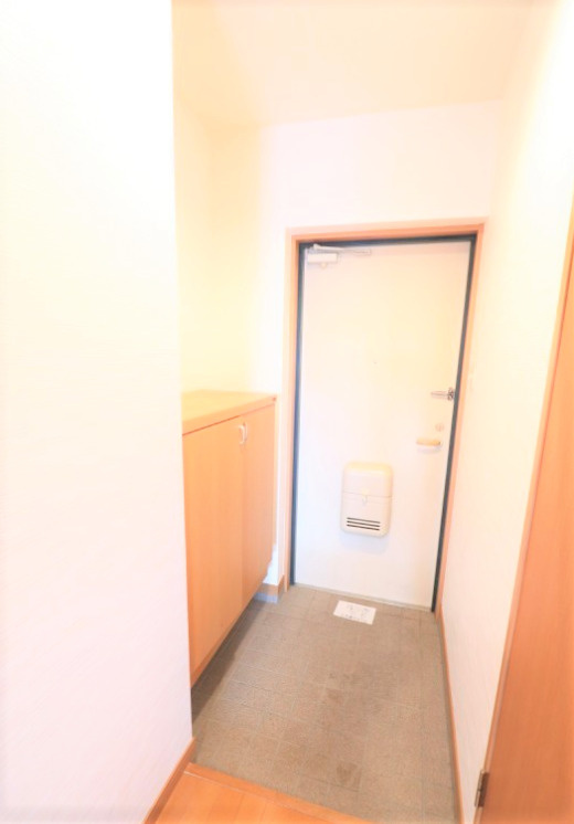 サンハイツ飯田の玄関|落ち着いた玄関です