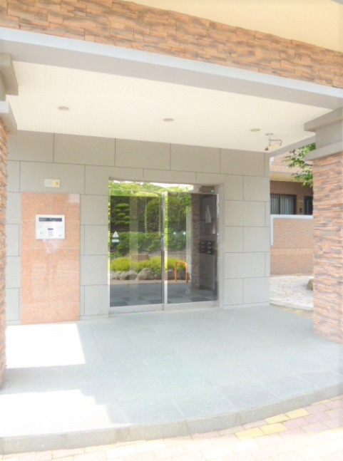 サンハイツ飯田のエントランス|エントランスです